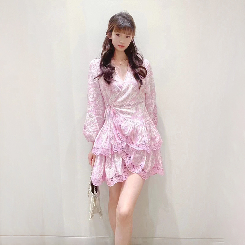 Hollowed-out hook ruffled European print tea break belt dress