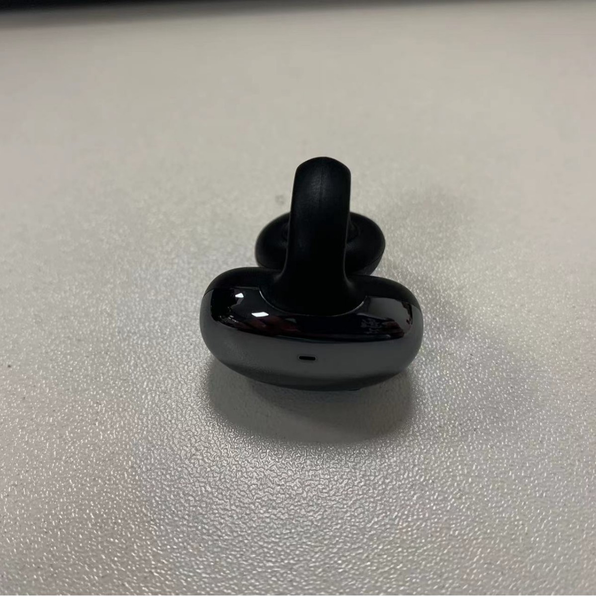 Ear clip wireless Bluetooth headphones High sound quality long life Low latency noise cancelling gaming sports headphones