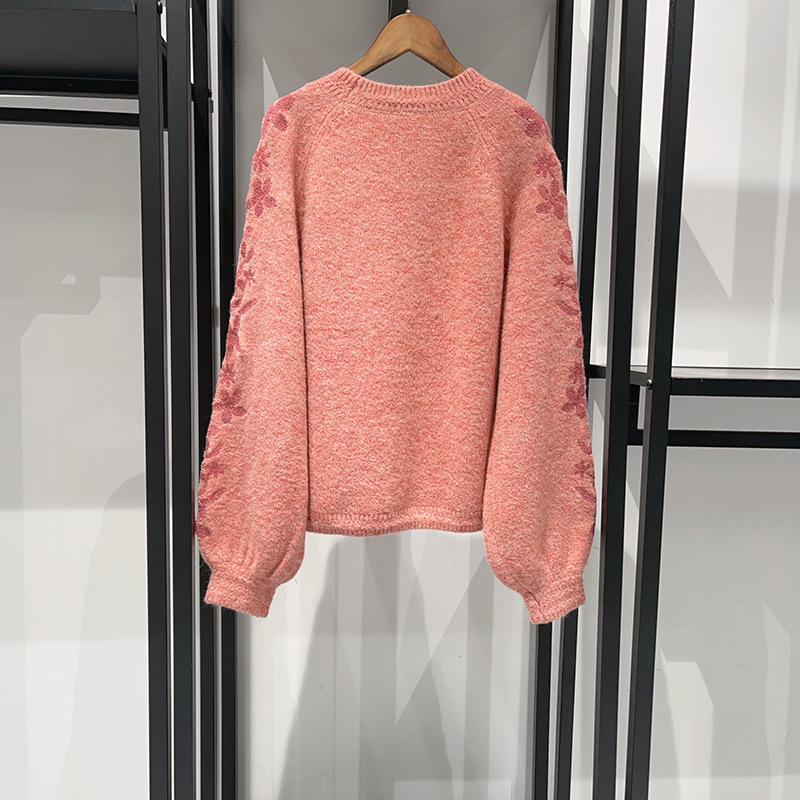 2025 early spring soft and fashionable flower embroidery bubble sleeve round neck pullover women's sweater