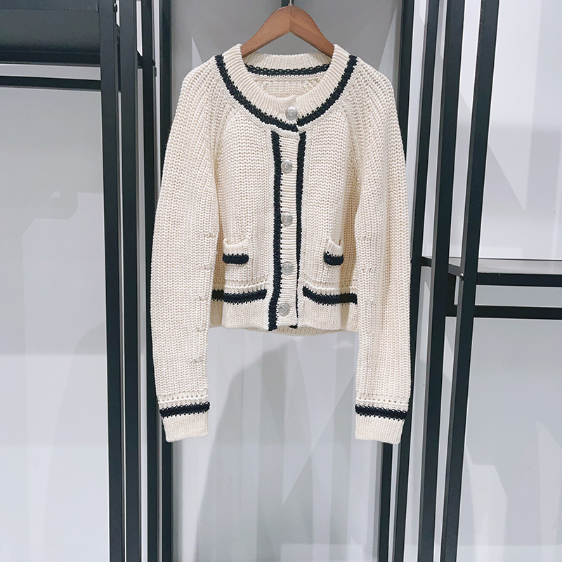 Early spring advanced sense round neck color contrast trim single breasted rotator sleeve knit cardigan